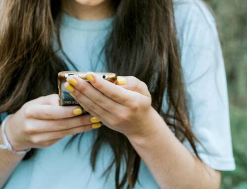 Study links screen time, mental health issues in kids